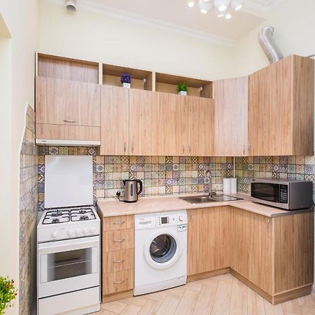 Apartamento Avangard On Sholom Aleikhem St 7 Apart Leópolis Exterior foto
