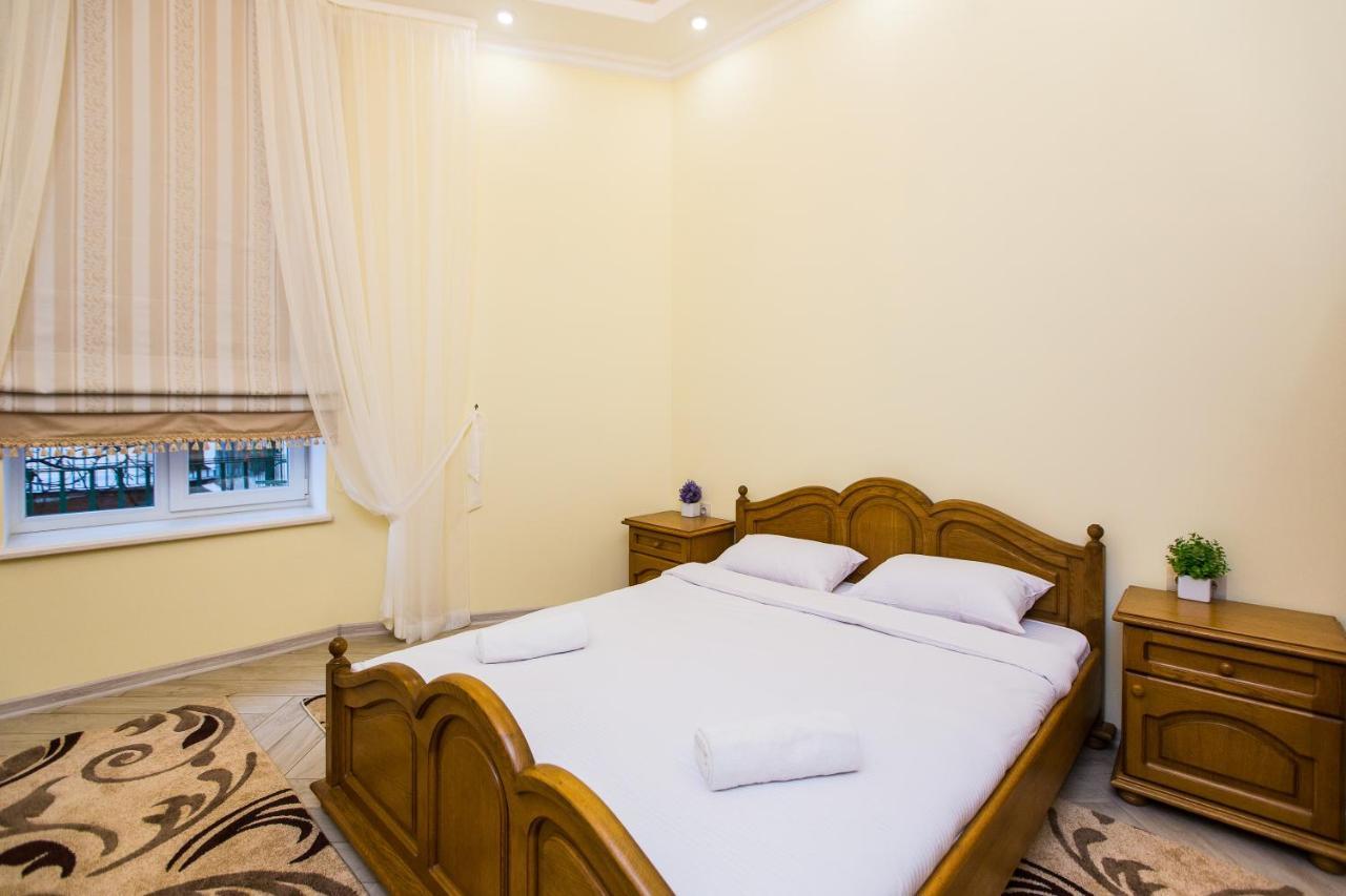 Apartamento Avangard On Sholom Aleikhem St 7 Apart Leópolis Exterior foto