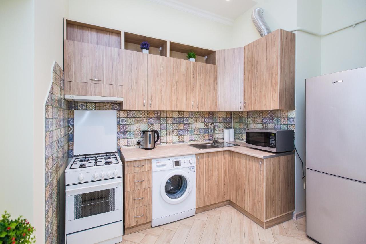 Apartamento Avangard On Sholom Aleikhem St 7 Apart Leópolis Exterior foto